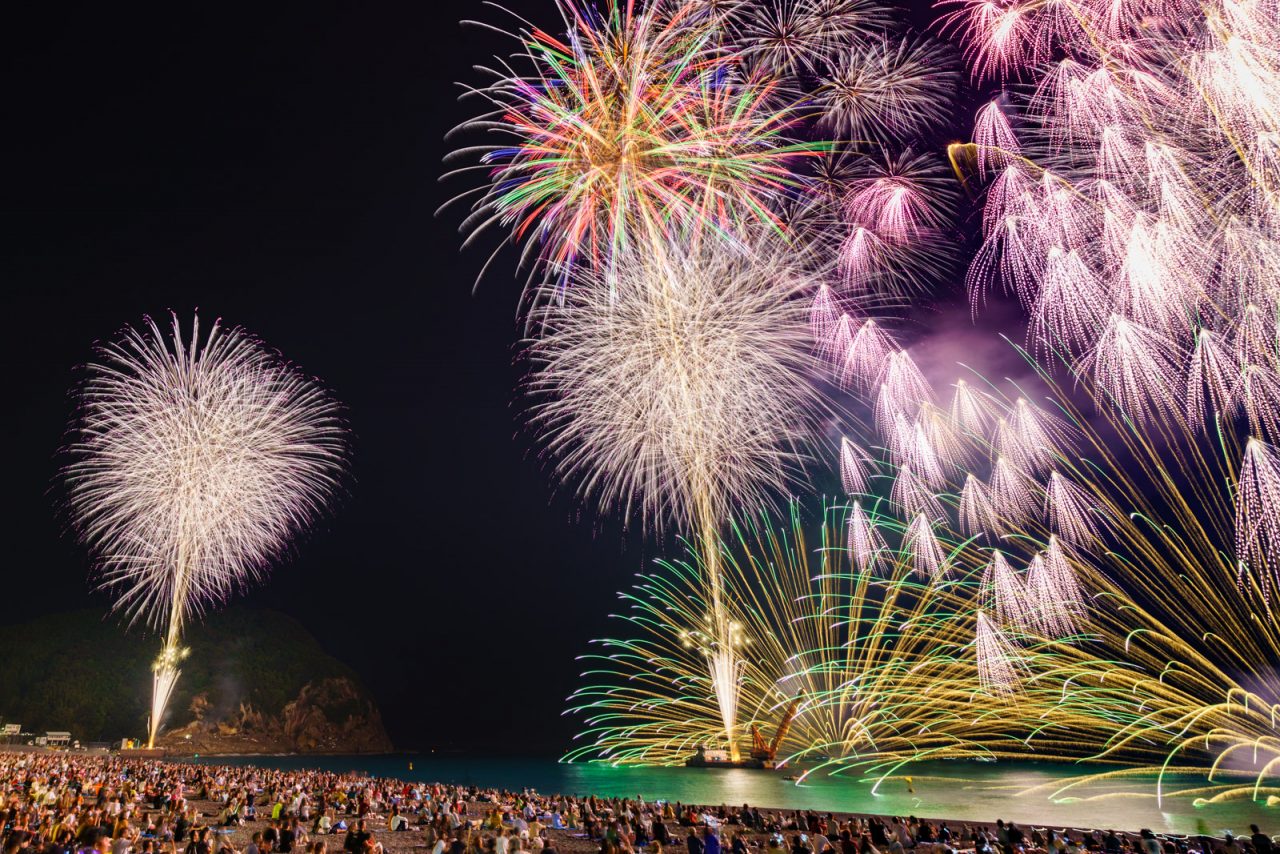 熊野大花火大会 2023年の有料席チケットは販売終了 🎆 返金・転売の