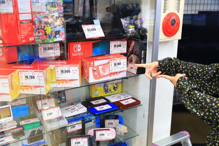 ハードオフ津南郊店はレトロゲームの宝庫 ゲーム売り場を徹底解説します 三重のええとこ巡り 三重県の絶品グルメや話題スポットを紹介